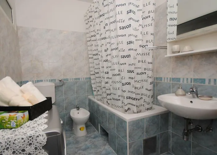 Raquil Apartment *