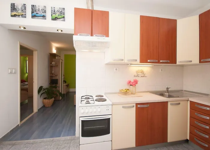 Raquil Apartment